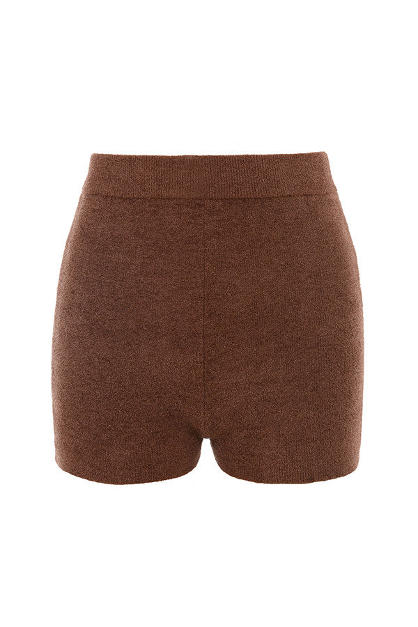 Top court en tricot moelleux chocolat avec short taille haute