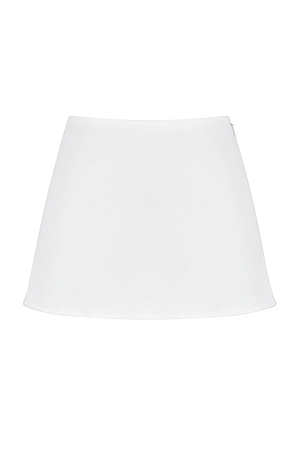 Haut en dentelle blanche avec mini-jupe trapàze en lin