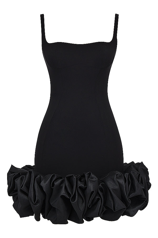 Robe avec volants dans le bas