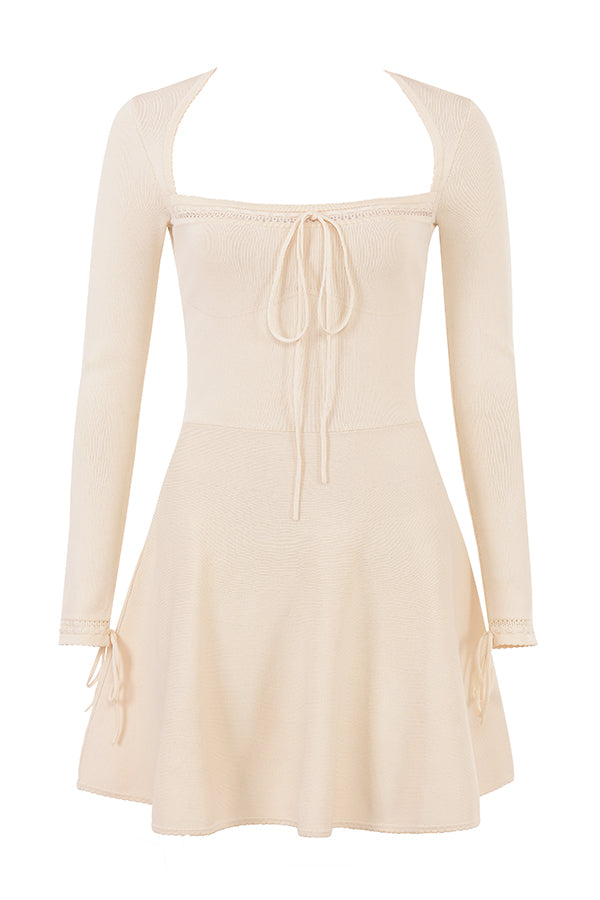Mini-robe en maille élégante cràme