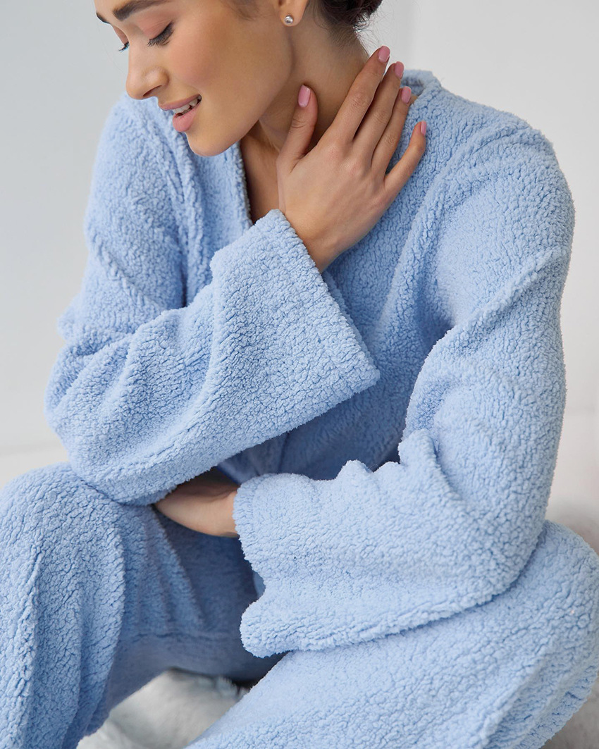 Pyjama en laine bleu manches longues pour femme
