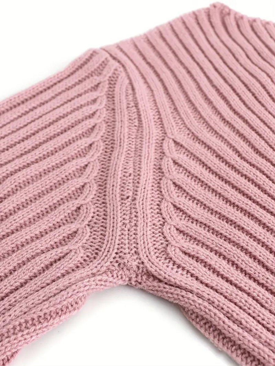 pull en maille côtelée à encolure asymétrique