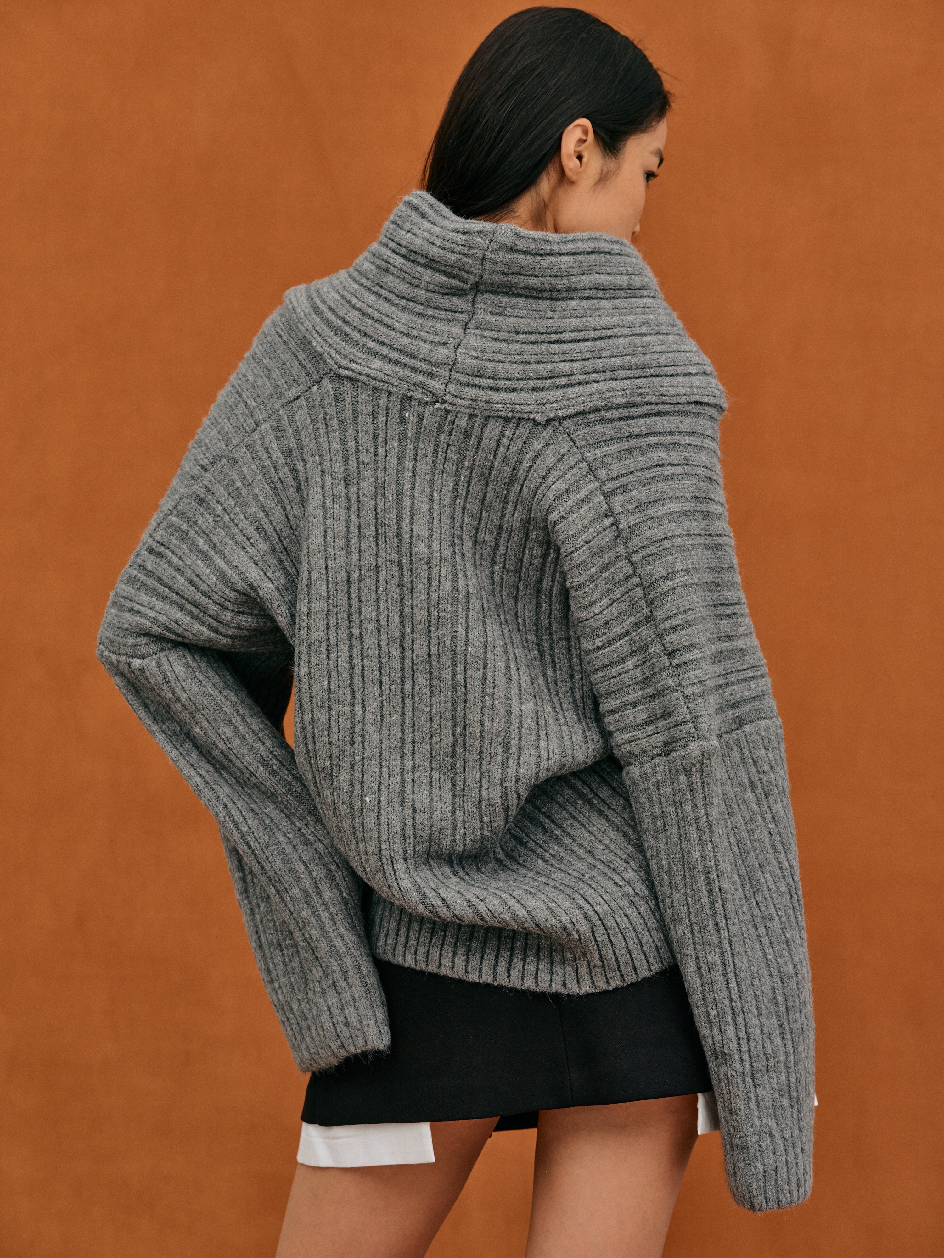 Pull tricoté oversize à roulis haut