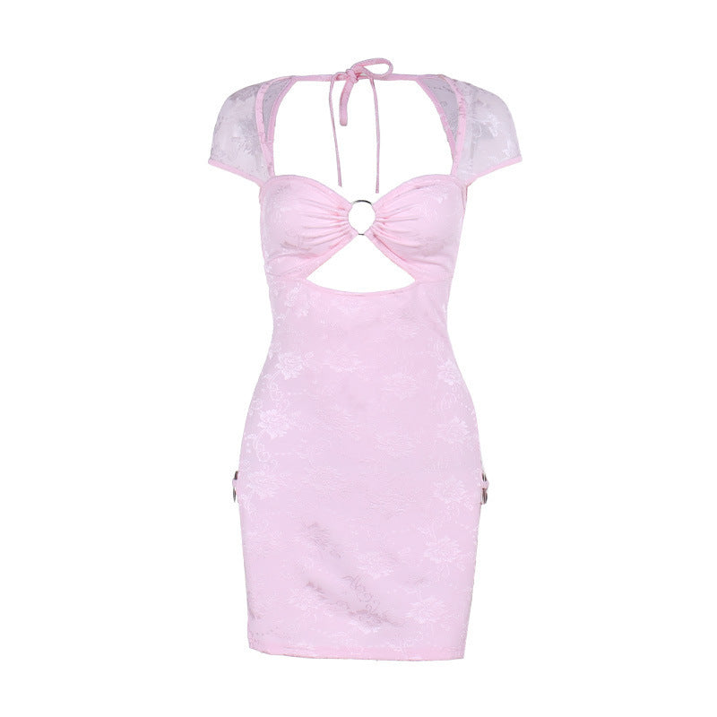 Mini-robe rose fendue creuse