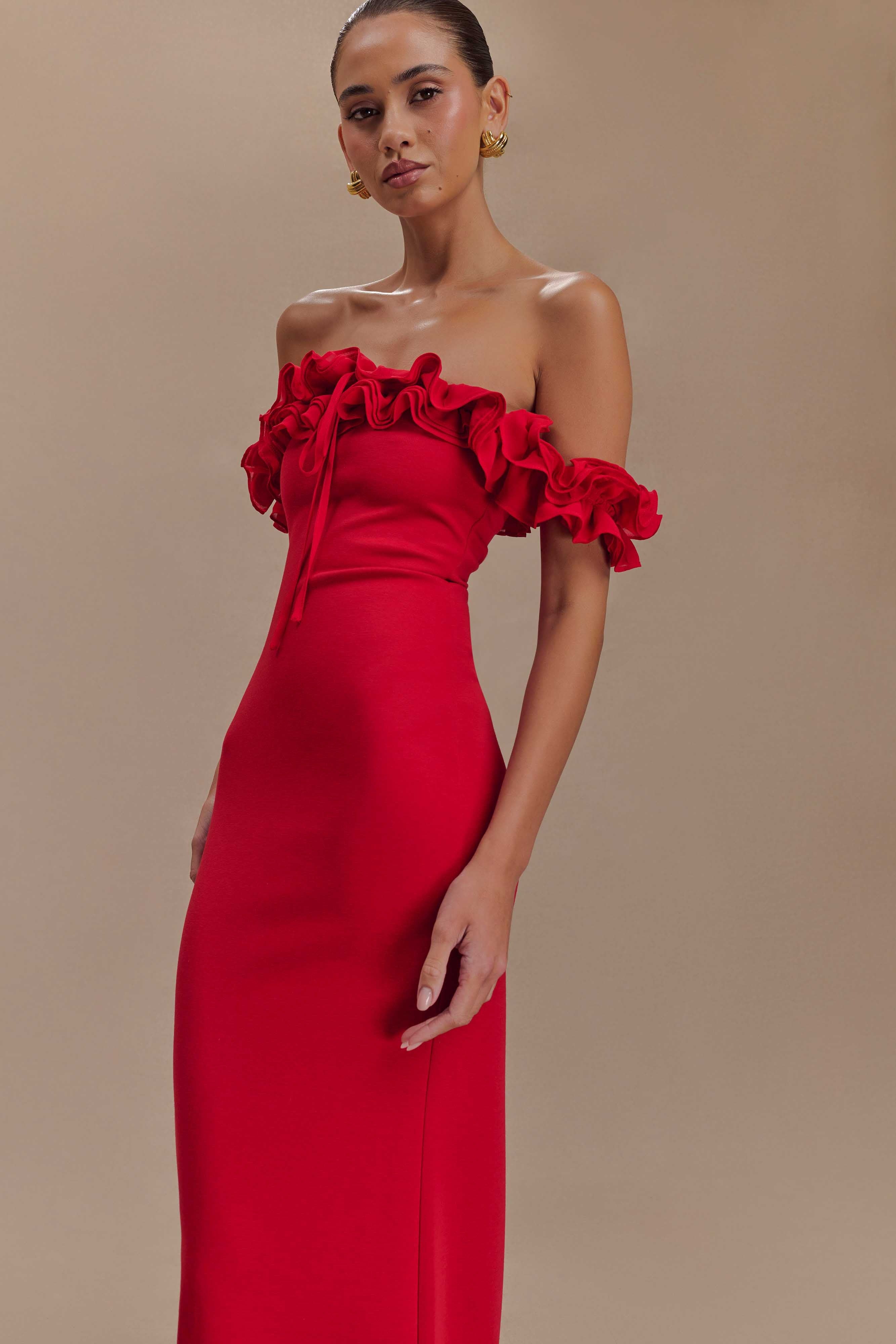 Robe Longue Rouge à Volants et Epaules Dénudées