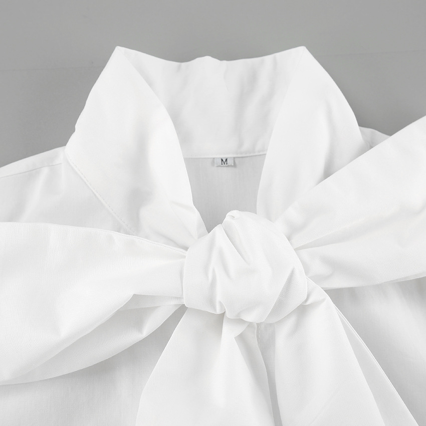 Chemise blanche avec noeud