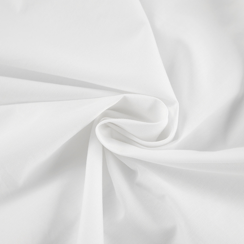 Chemise blanche avec noeud