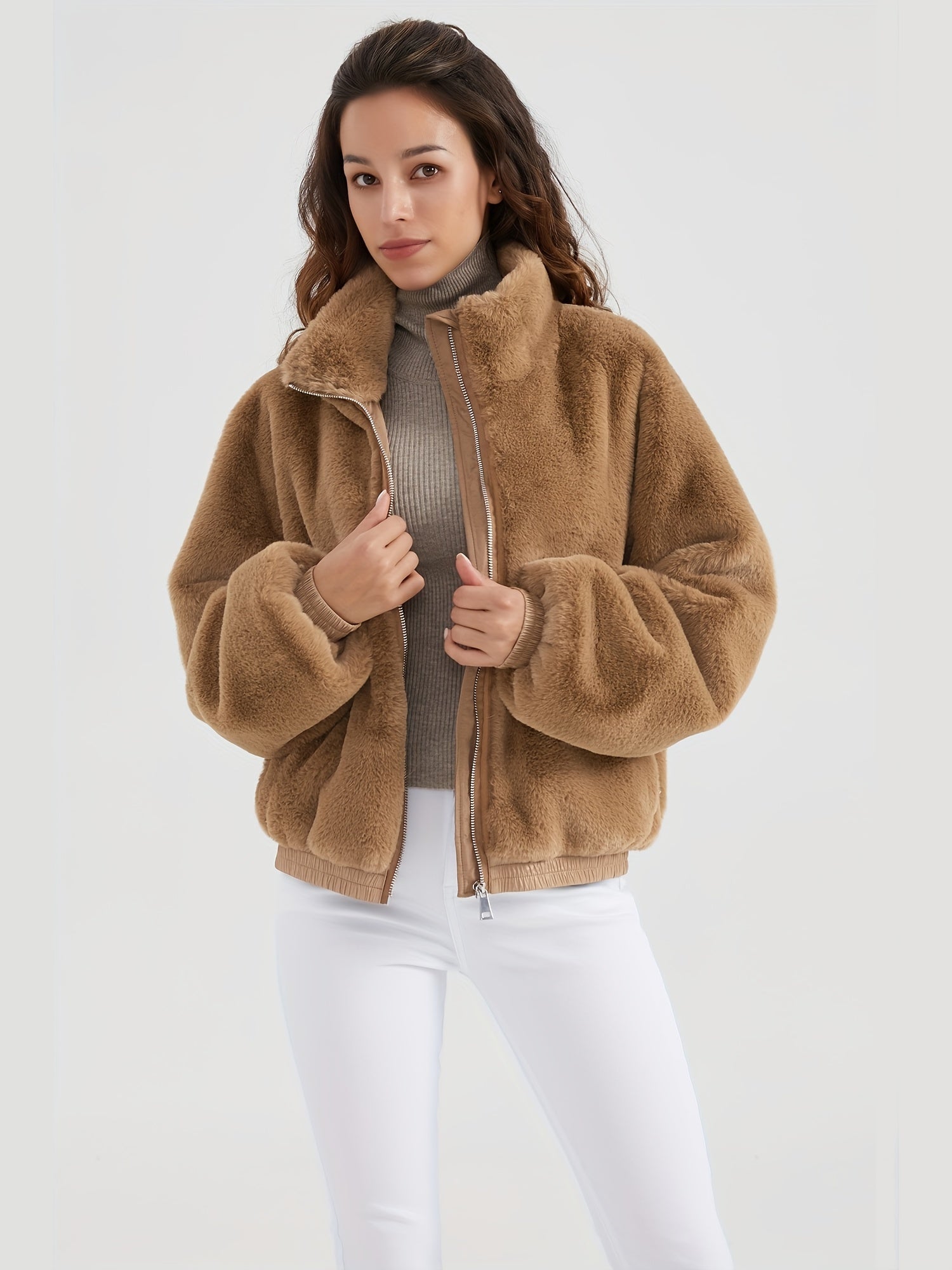 Veste en fausse fourrure à col montant
