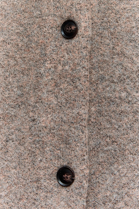 Manteau court en maille avec écharpe