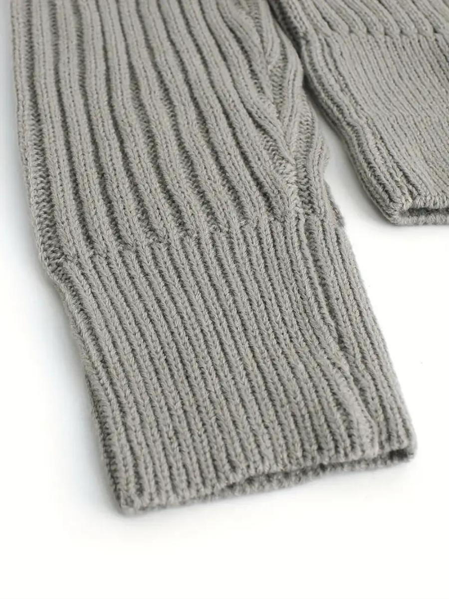pull en maille côtelée à encolure asymétrique