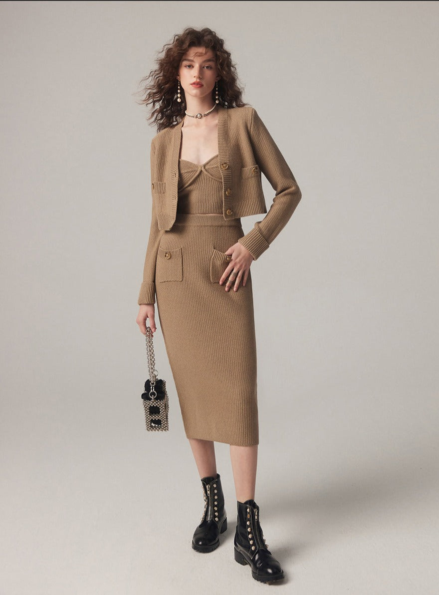 Ensemble cardigan tricoté composé d'un haut cardigan et d'une jupe