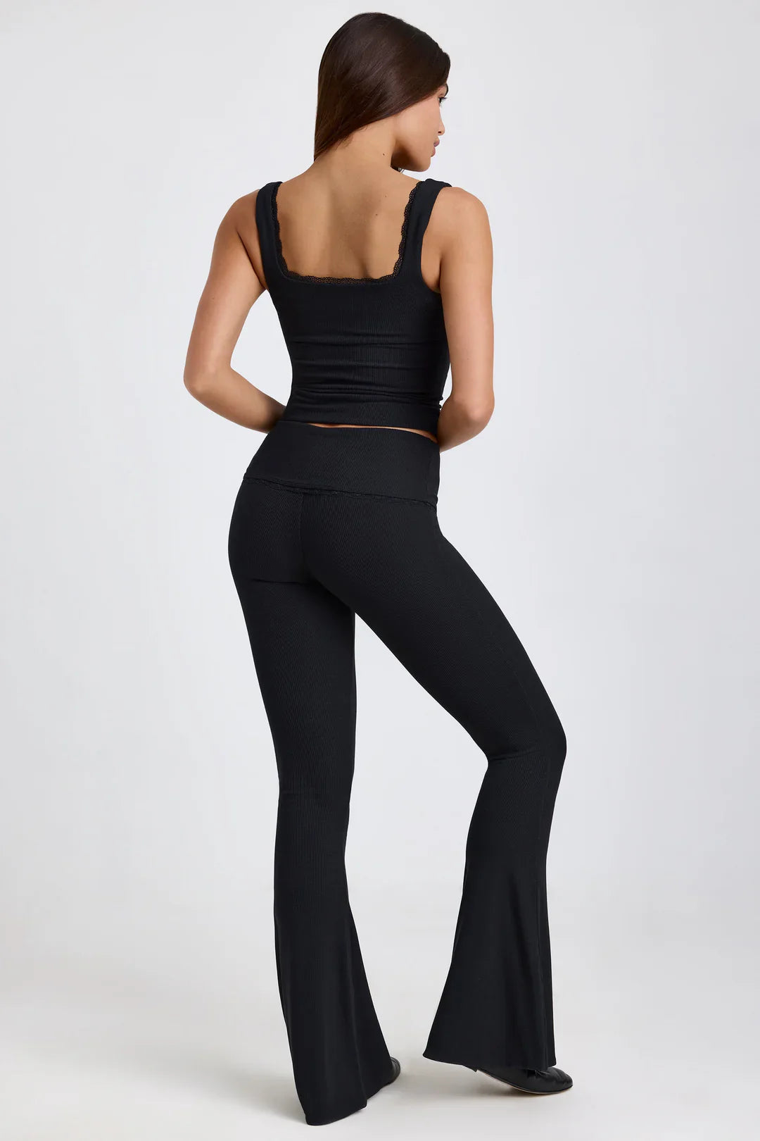 Haut et pantalon évasés taille mi-haute en modal côtelé