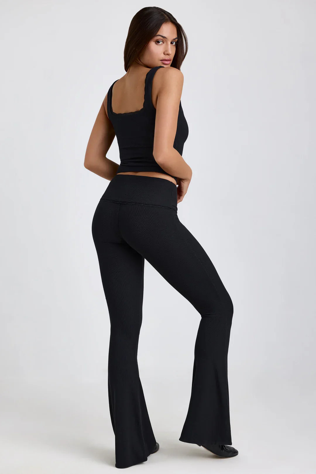 Haut et pantalon évasés taille mi-haute en modal côtelé