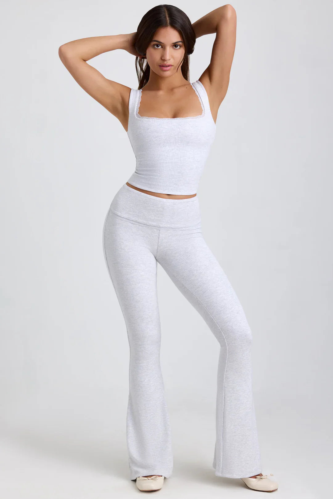 Haut et pantalon évasés taille mi-haute en modal côtelé