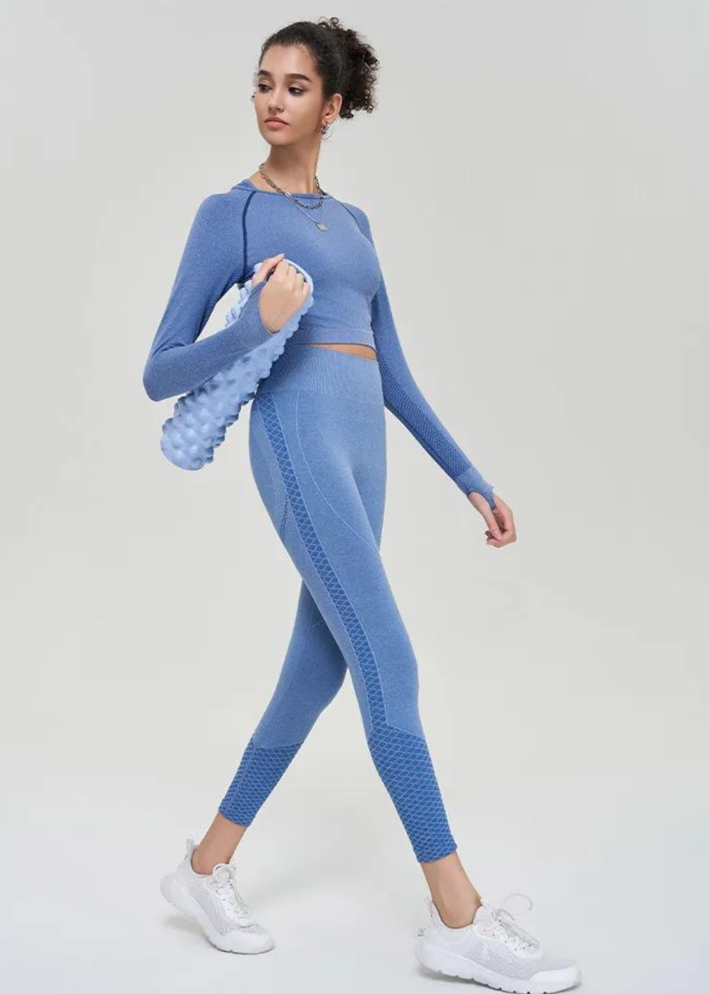 Haut et pantalon sans couture à manches longues