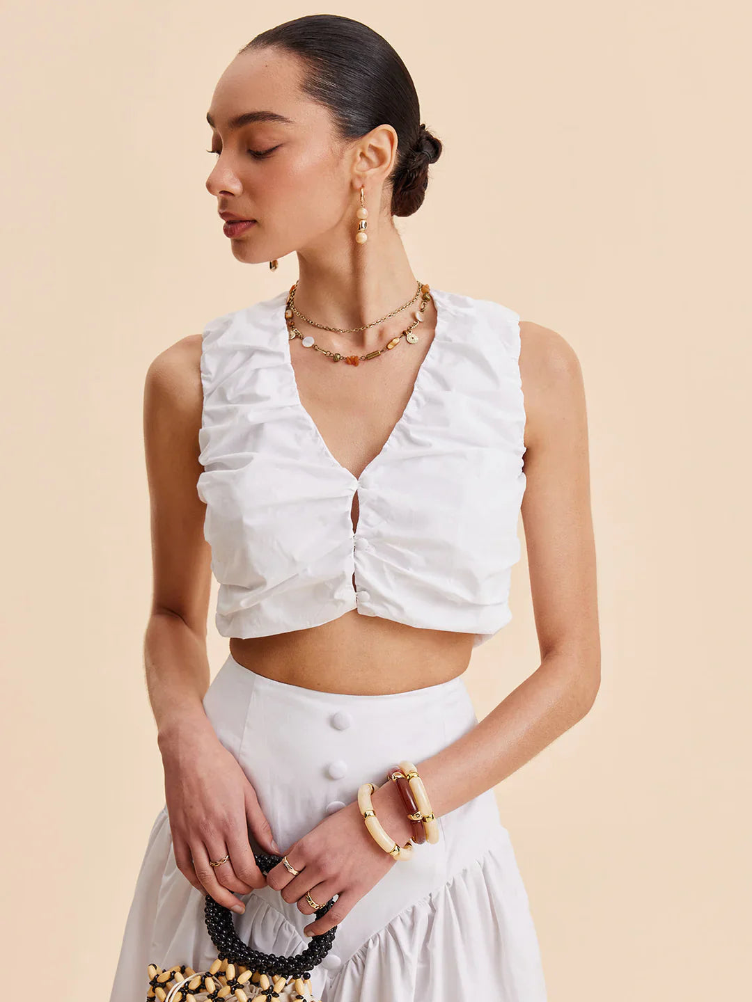 Ensemble Haut Court Plissé Chic et Jupe Boutonnée Chic
