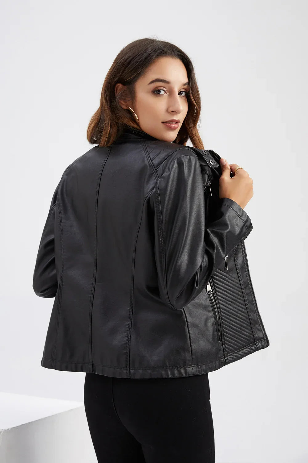 Veste en cuir élégante pour femme