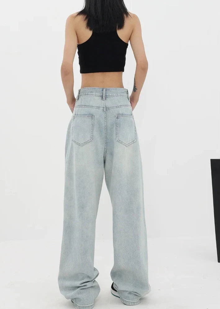 Jean vintage taille haute et jambes droites