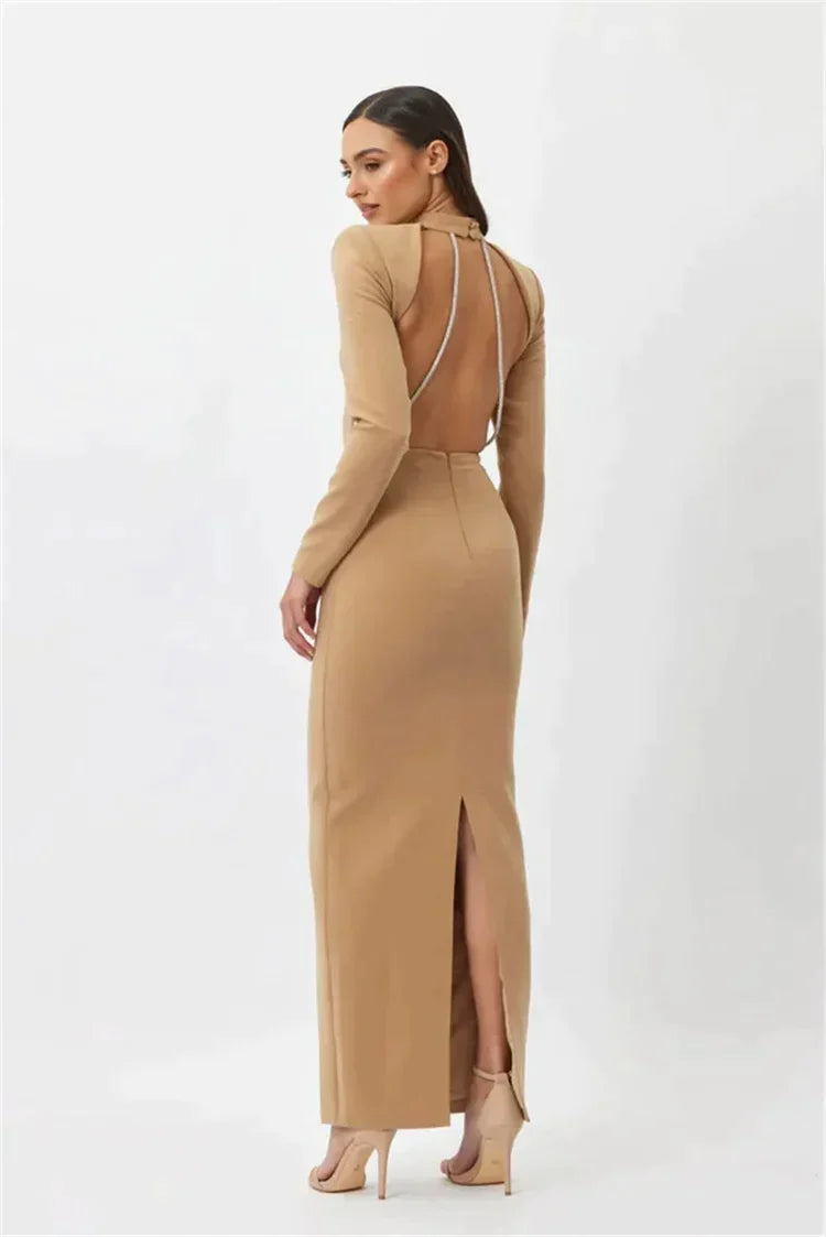 Robe longue sans fente, manches longues et strass