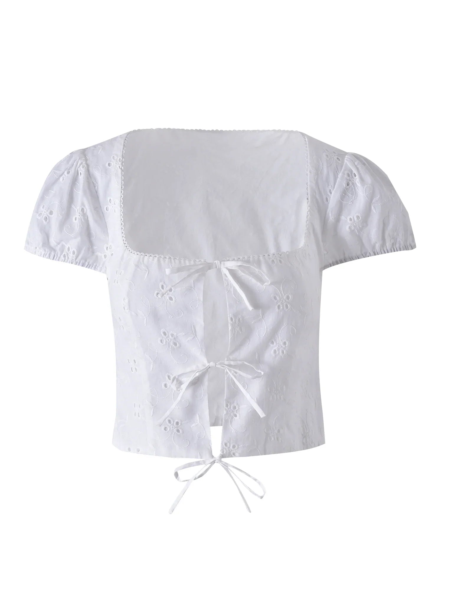 Top vintage blanc à manches courtes et mini jupe