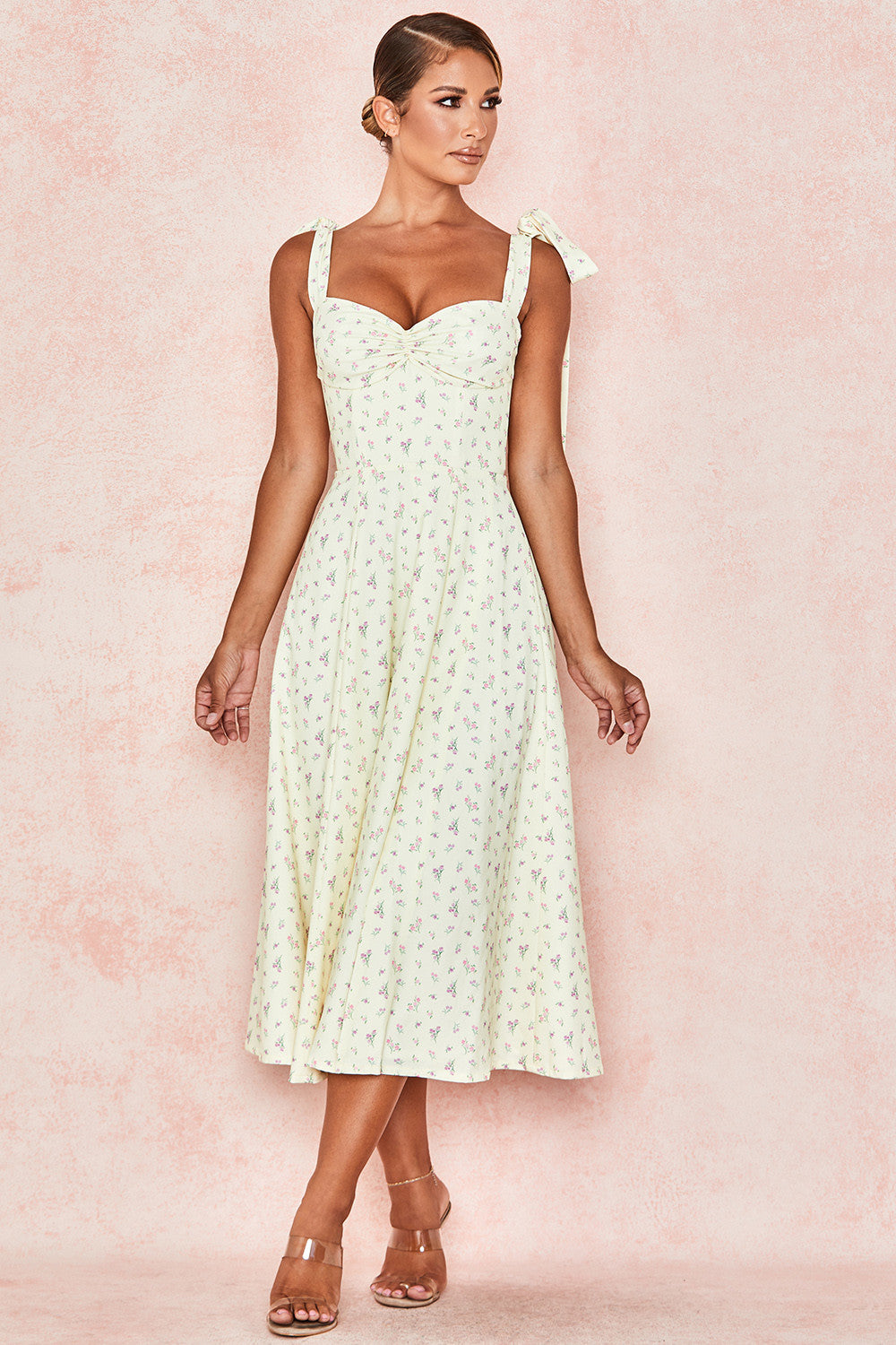 Robe d'été midi fleurie