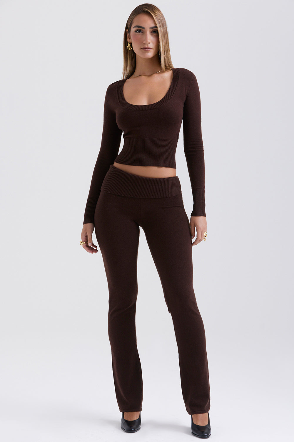 Top col rond et pantalon en cachemire mélangé chocolat