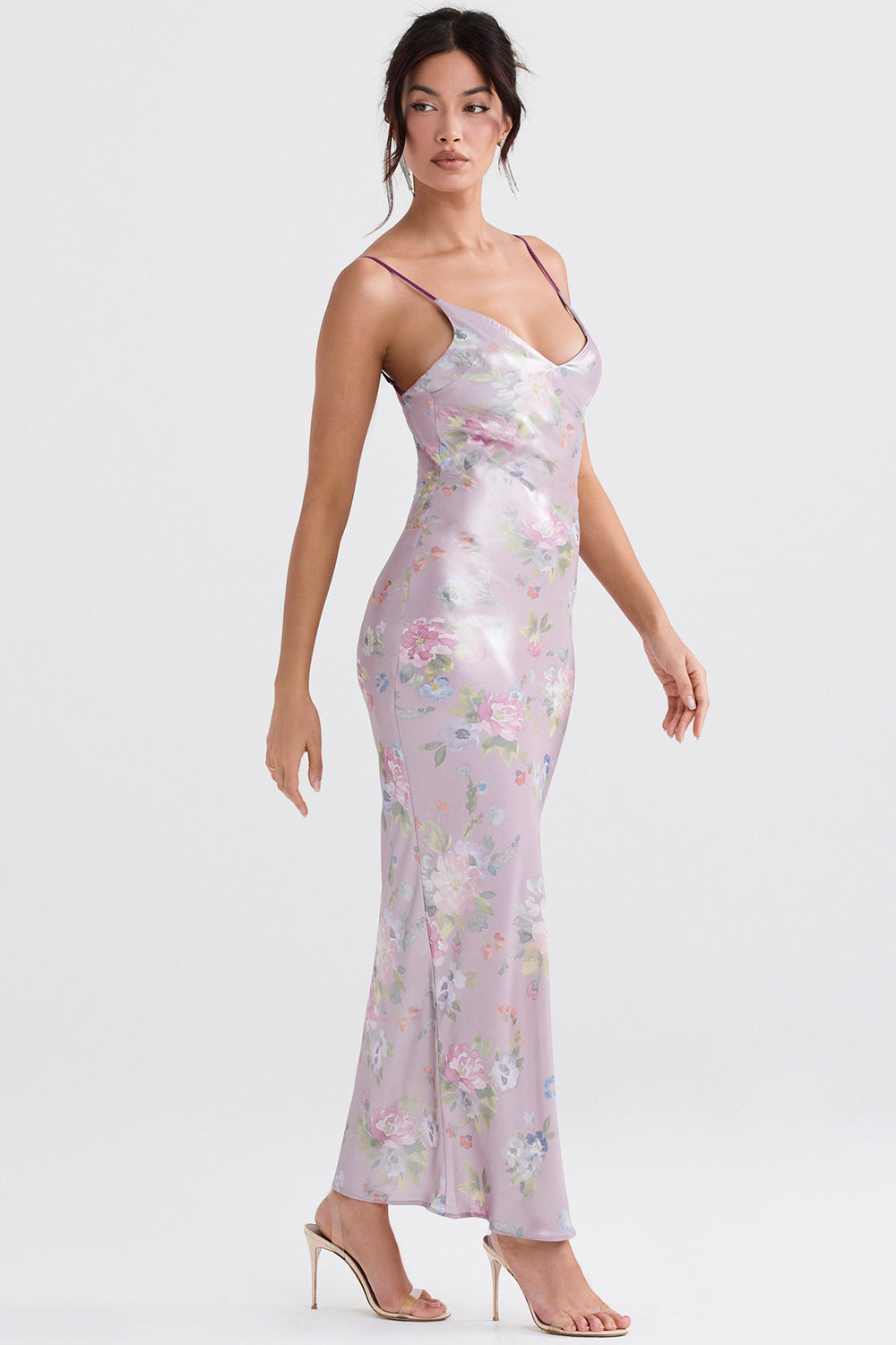 Robe longue mauve à fleurs