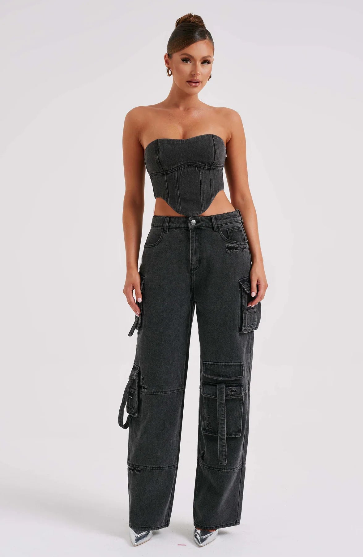 Ensemble corset en jean et pantalon cargo