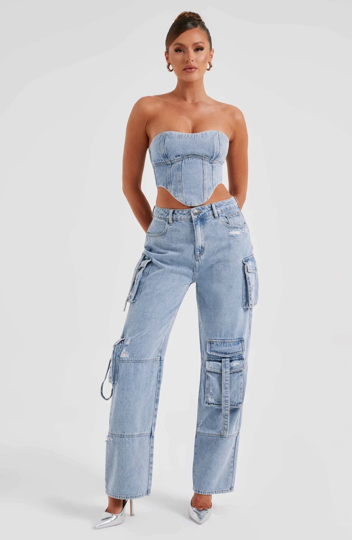 Ensemble corset en jean et pantalon cargo