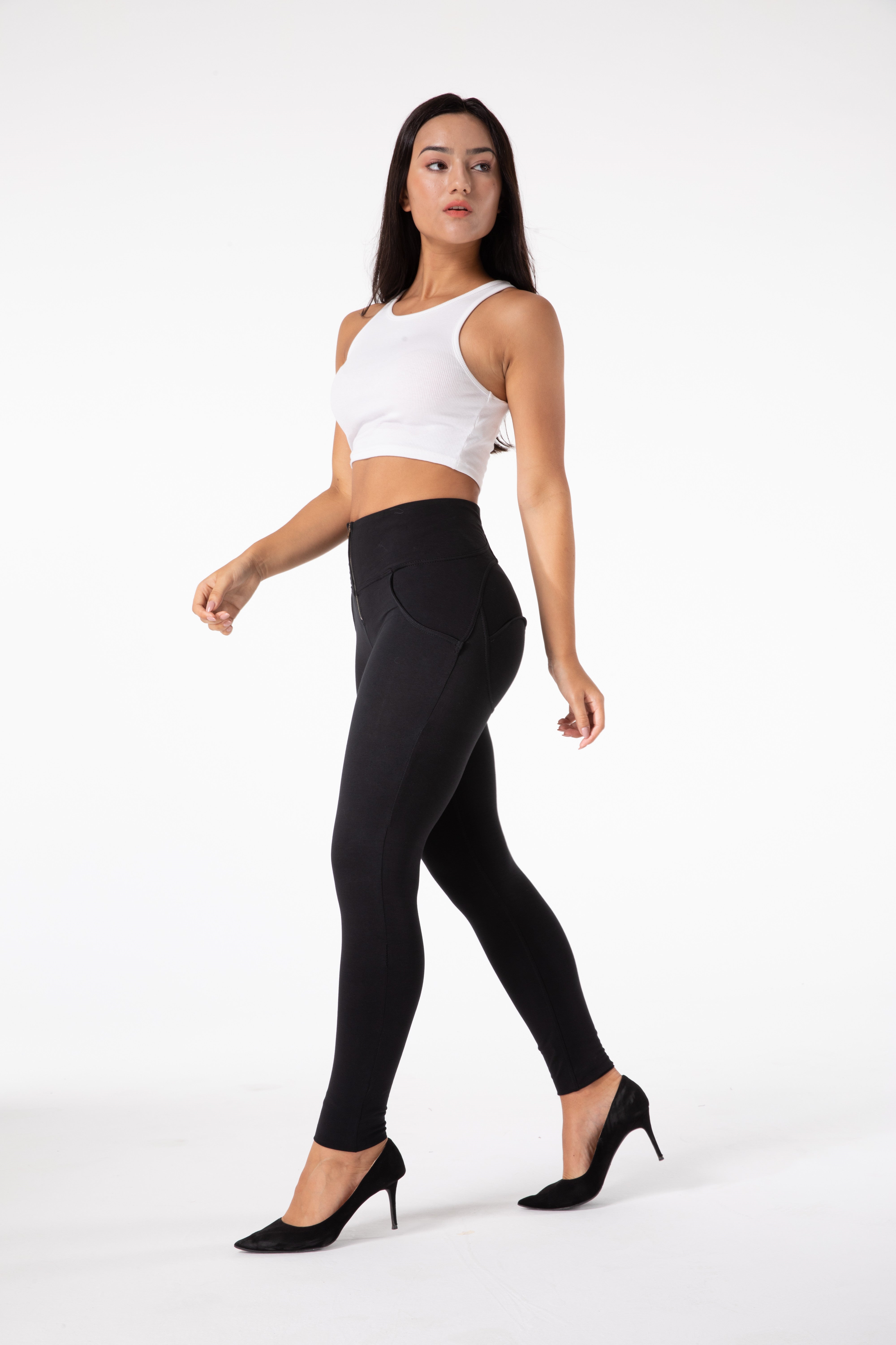 Legging noir moulant à taille haute