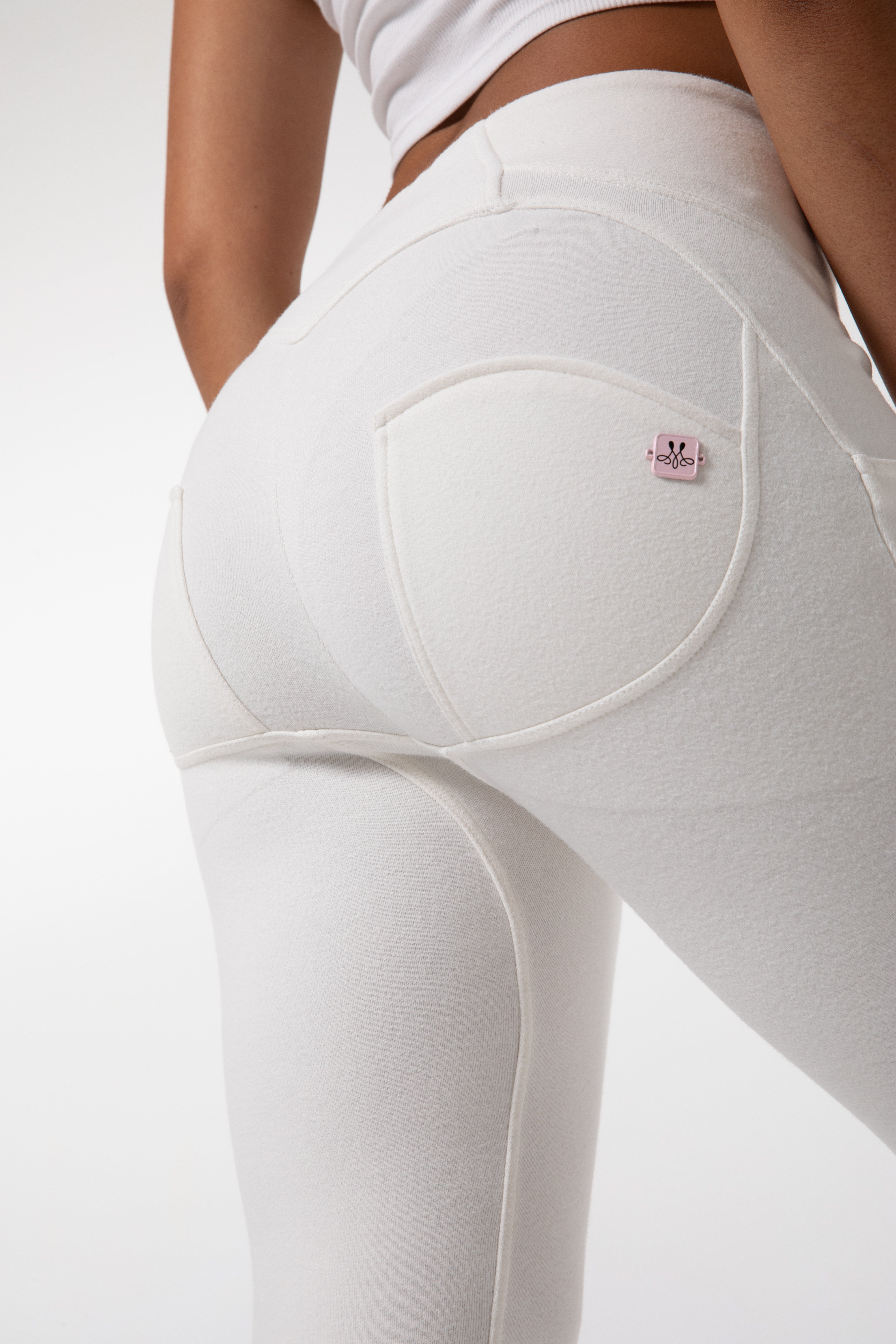 Legging blanc moulant à taille haute