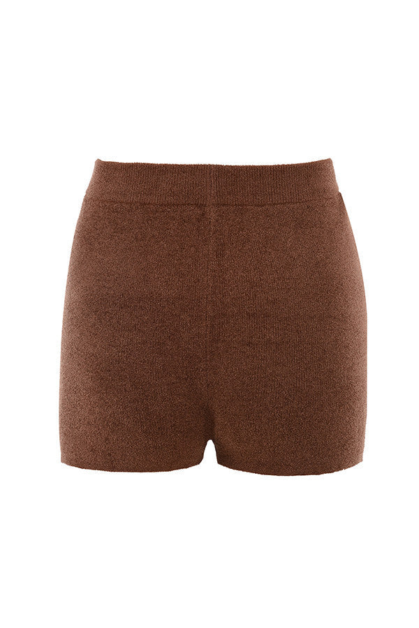 Top court en tricot moelleux chocolat avec short taille haute