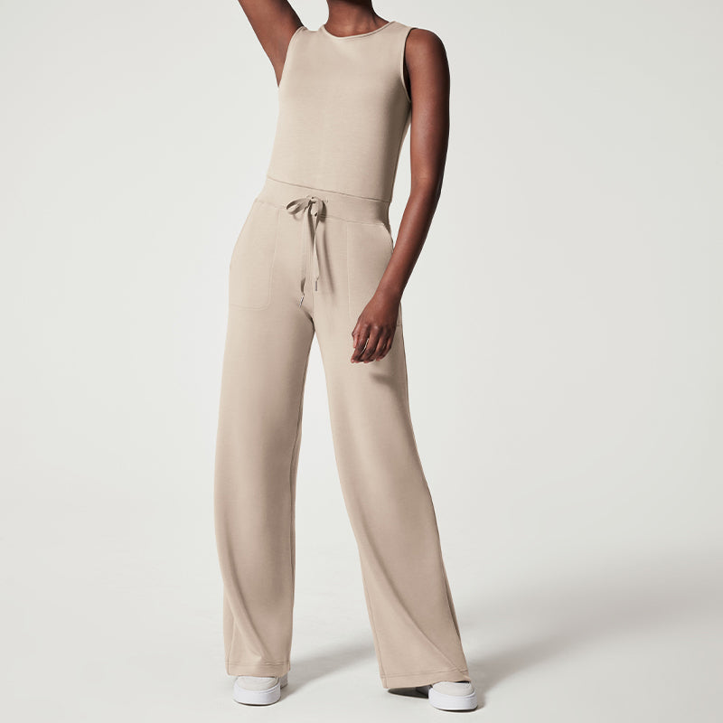 Combinaison élégante et confortable