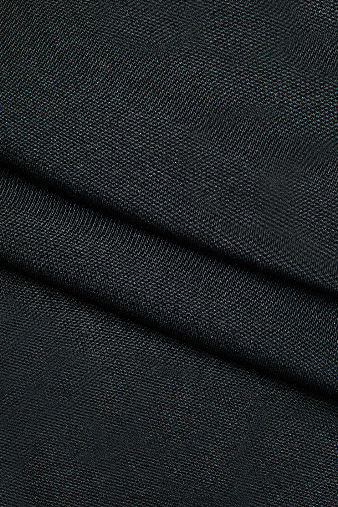 Robe longue découpée avec fente