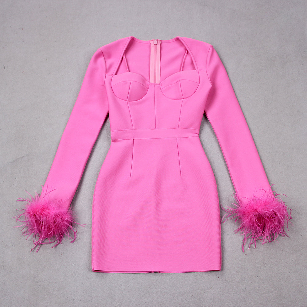 Robe à manches longues avec plumes