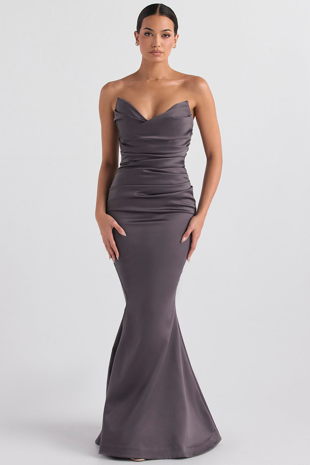 Robe bustier en satin champignon