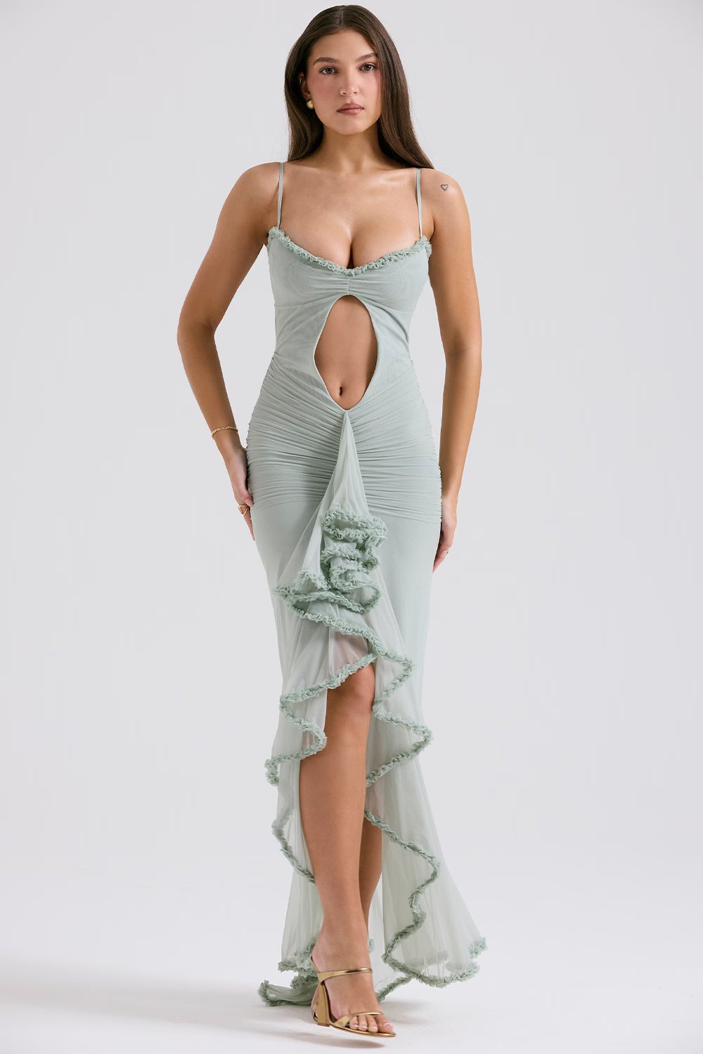 Robe couleur p?che douce ? volants