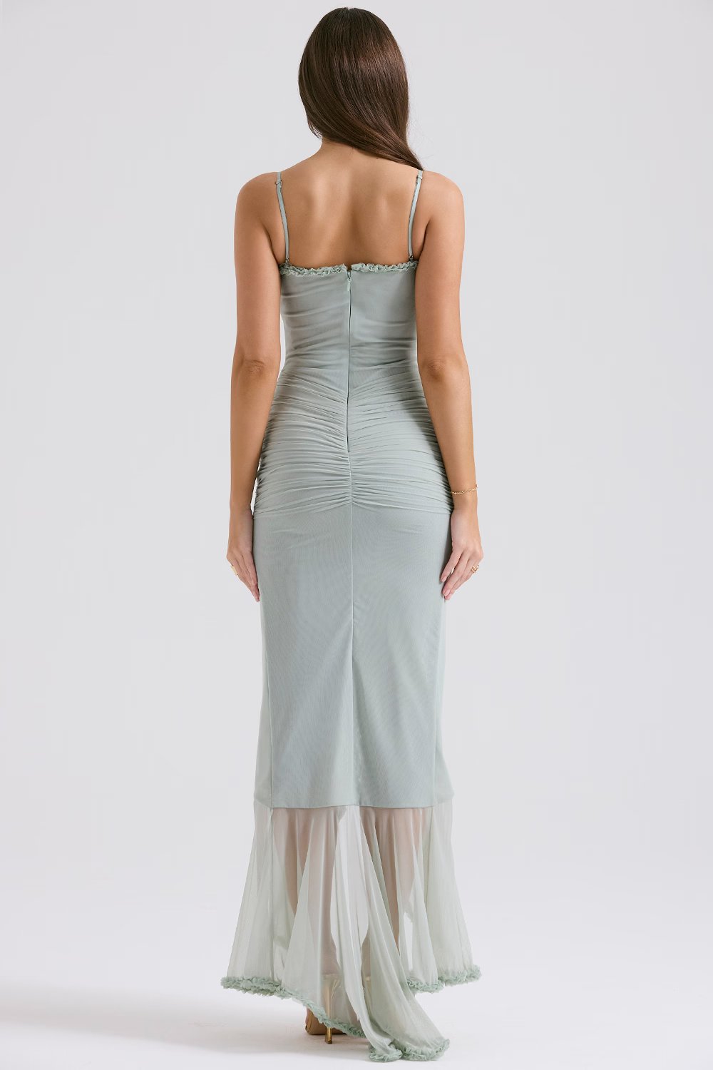 Robe couleur p?che douce ? volants