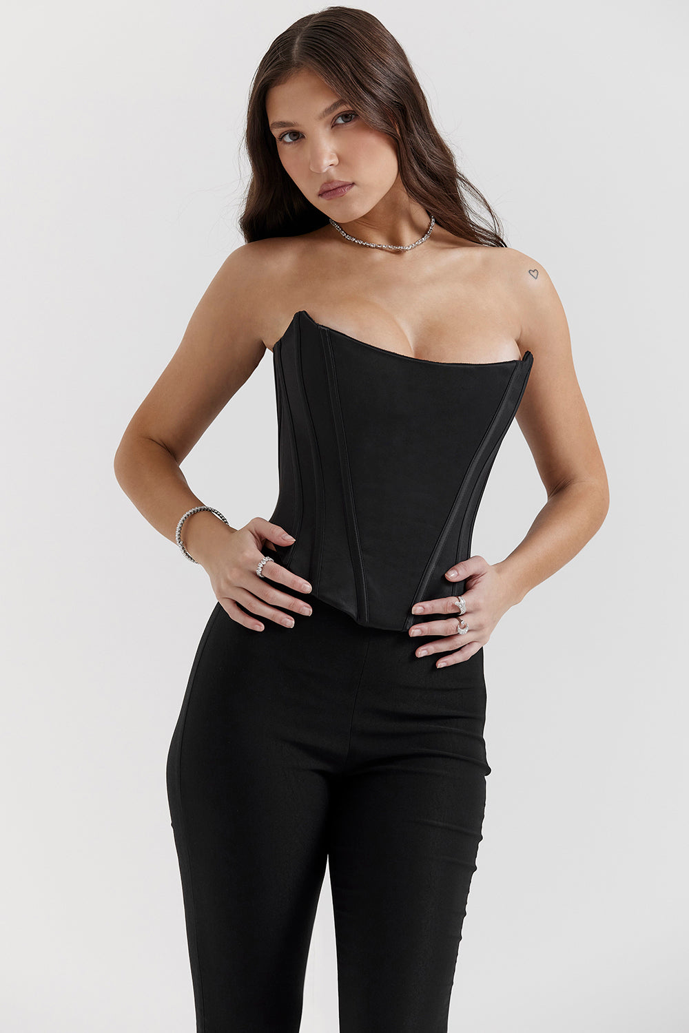 Corset avec dos en dentelle