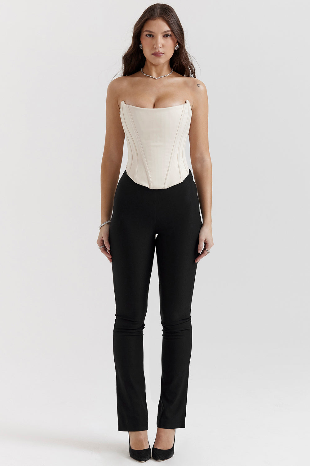 Corset avec dos en dentelle