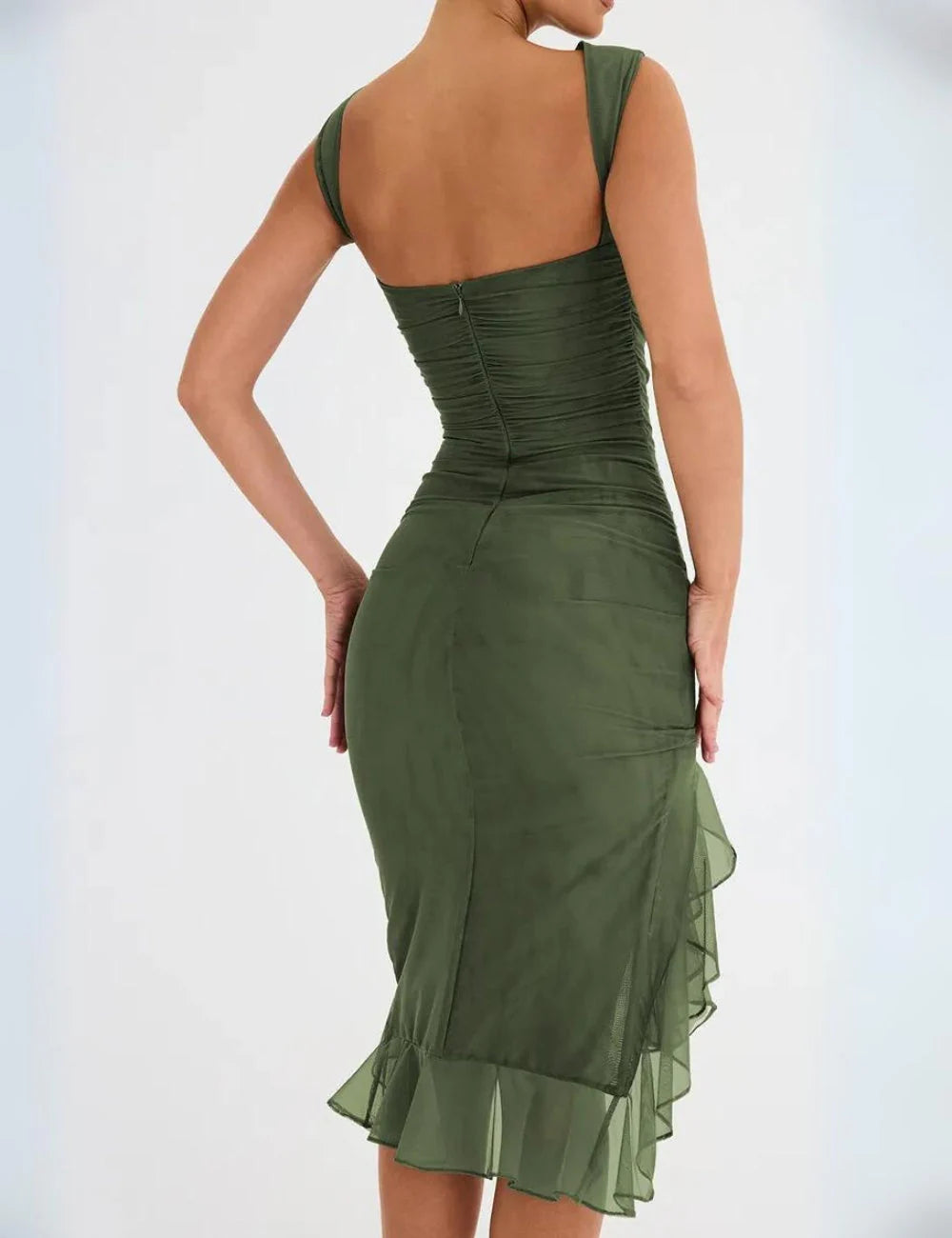 Robe mi-longue à fronces irrégulières