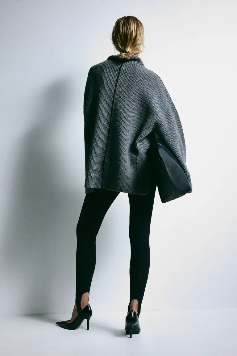 Grand pull en laine en silhouette