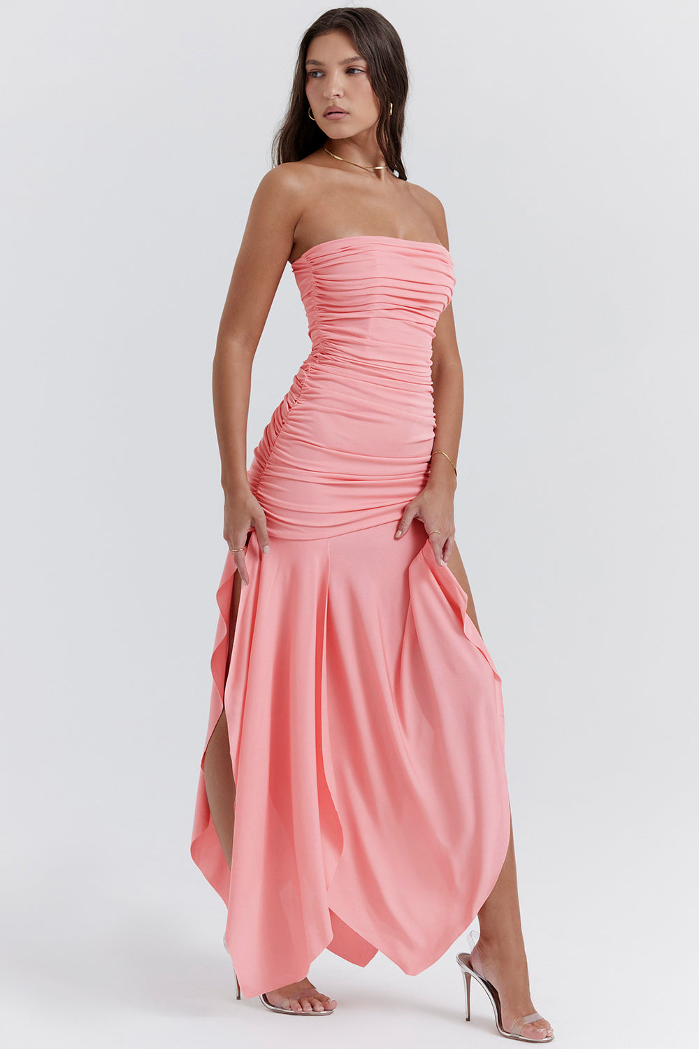 Robe asymétrique à plis abricot