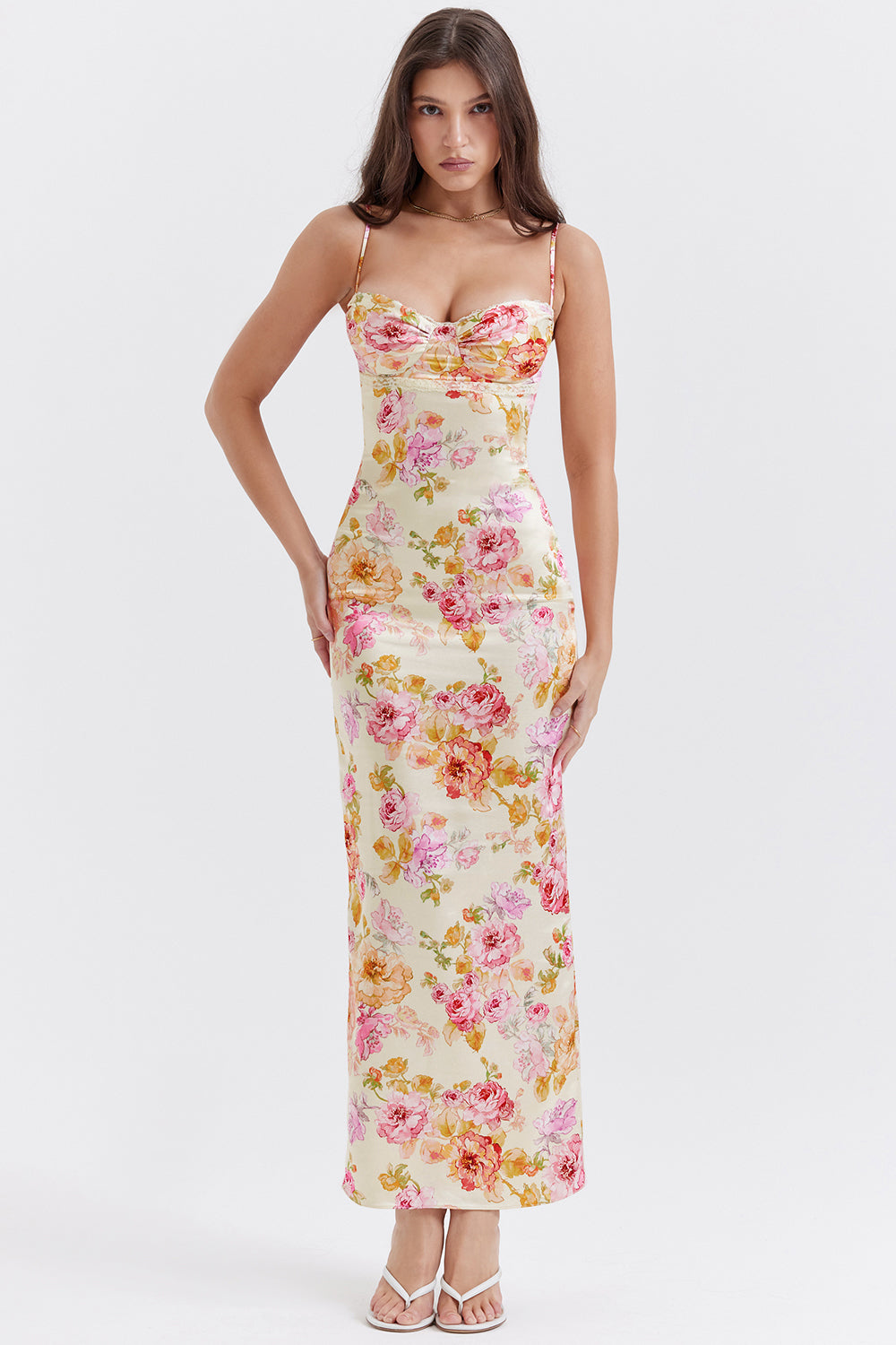 Robe longue ivoire à fleurs