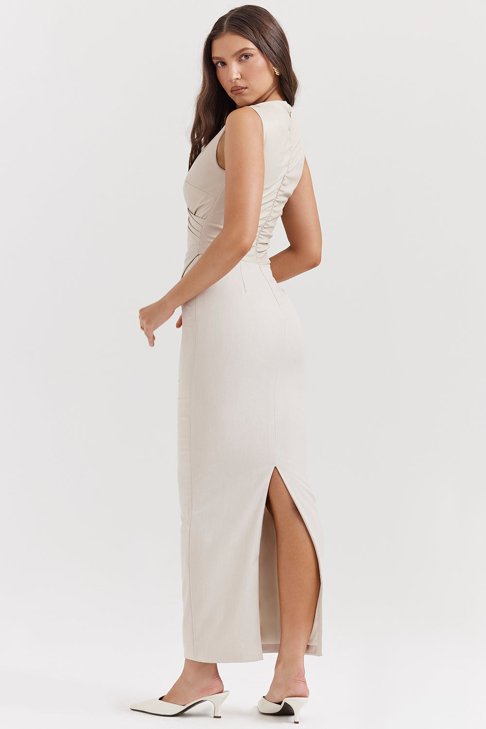 Robe longue en cuir vegan écru