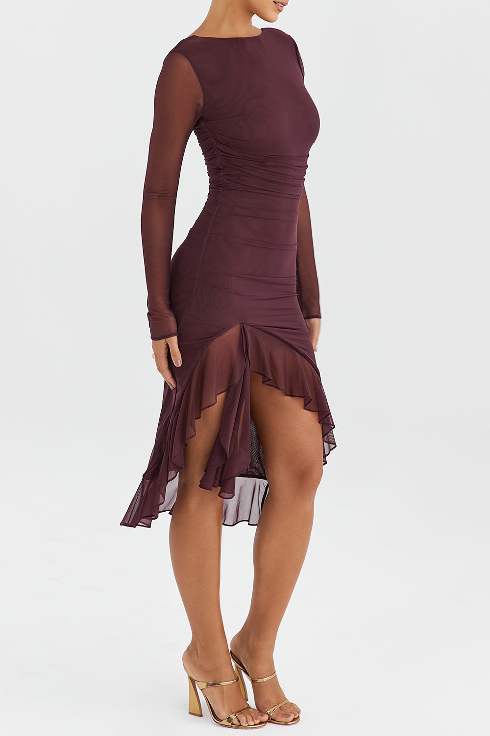 Robe mi-longue à volants et manches longues en violet