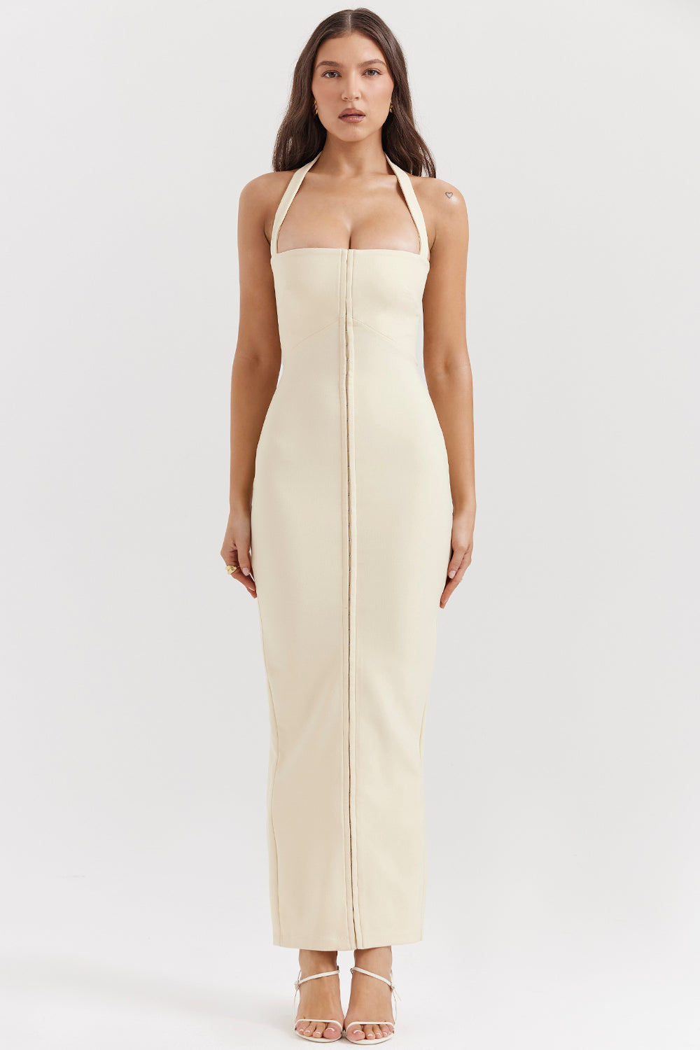 Robe longue dos nu écru