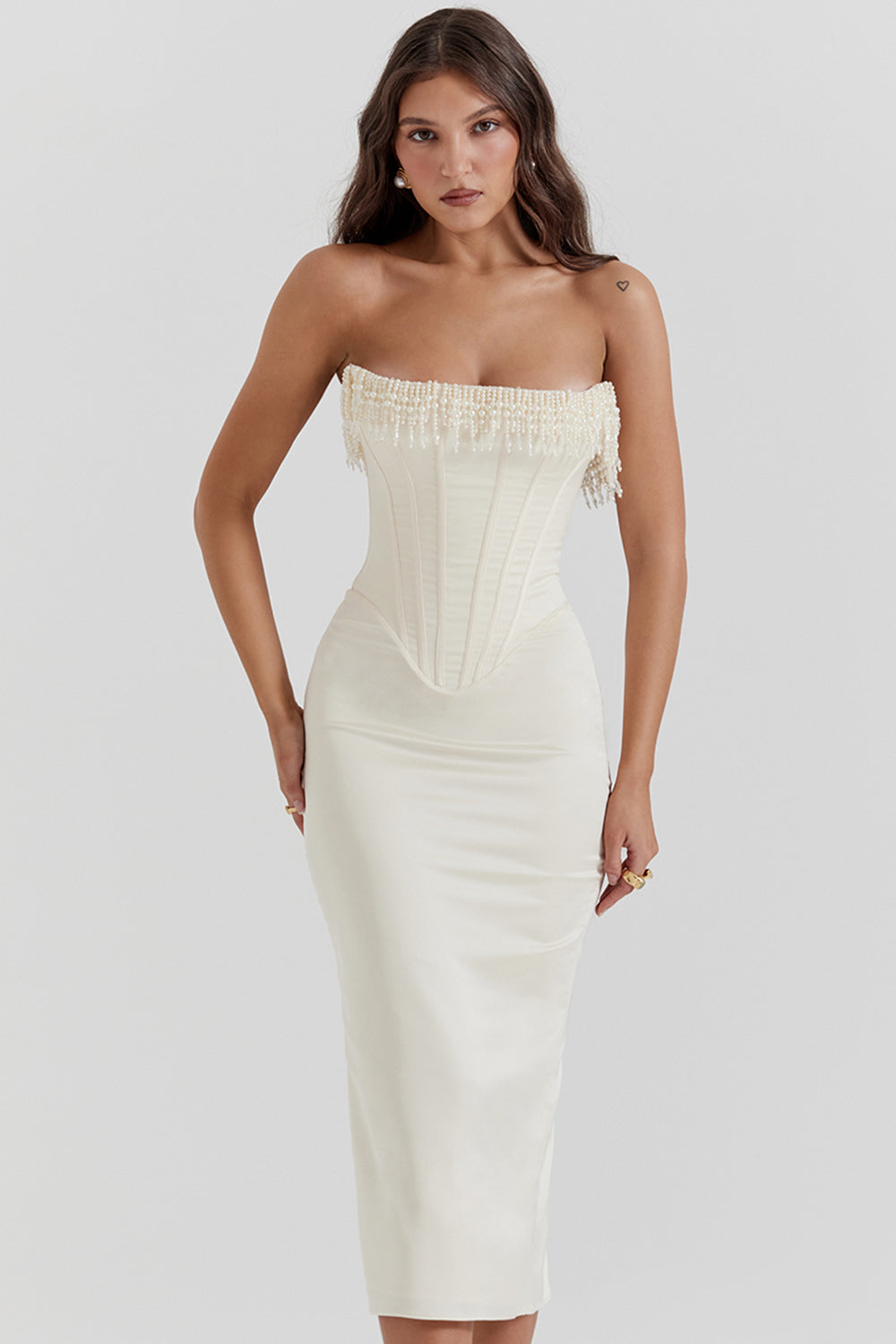 Robe bustier ornée de cràme vintage