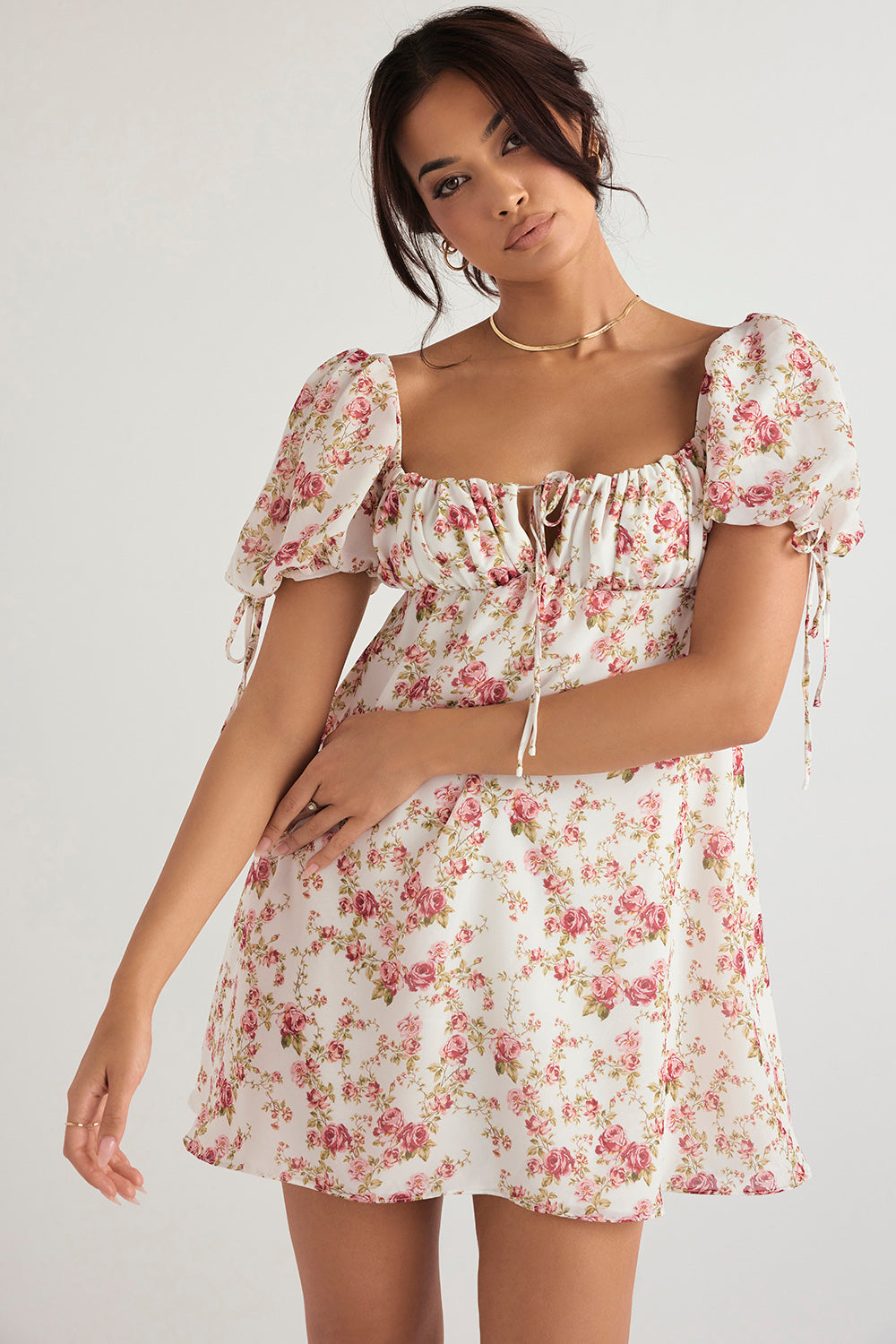 Mini-robe à imprimé roses