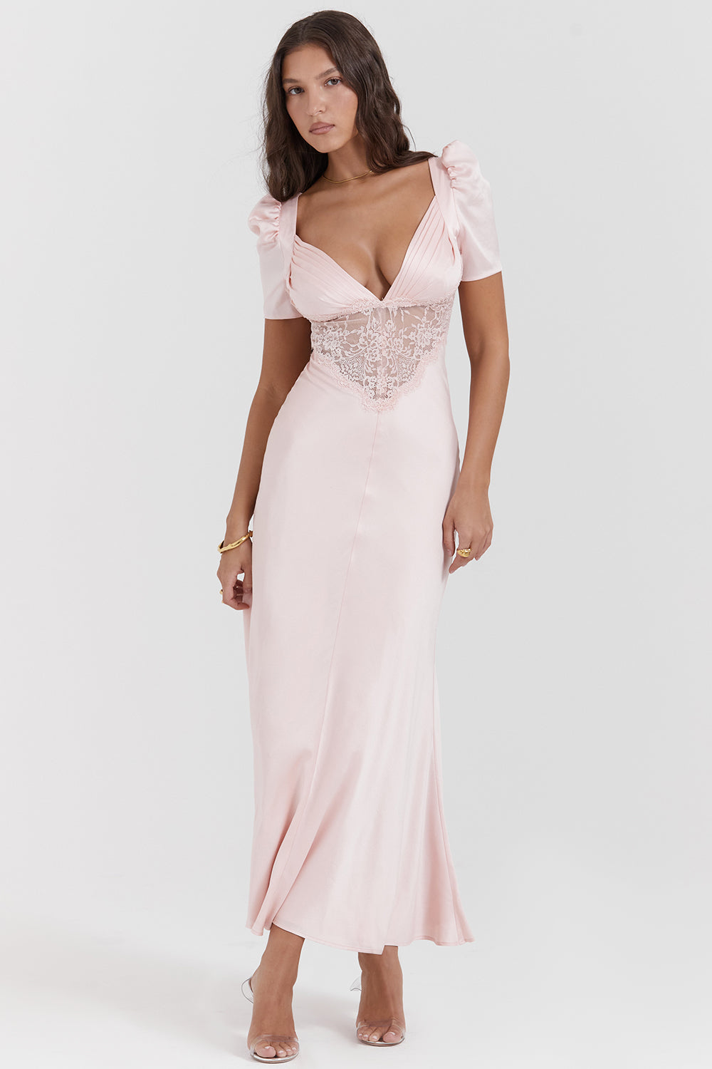 Robe en pure soie et dentelle
